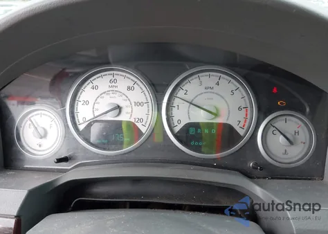 2009 Chrysler Town & Country Touring из США, поврежденный, VIN 2A8HR54179R678555